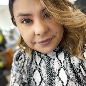 Meet your Posher, Mayra